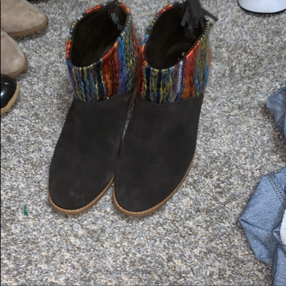 Colorful Toms Booties!!! - Picture 3 of 5